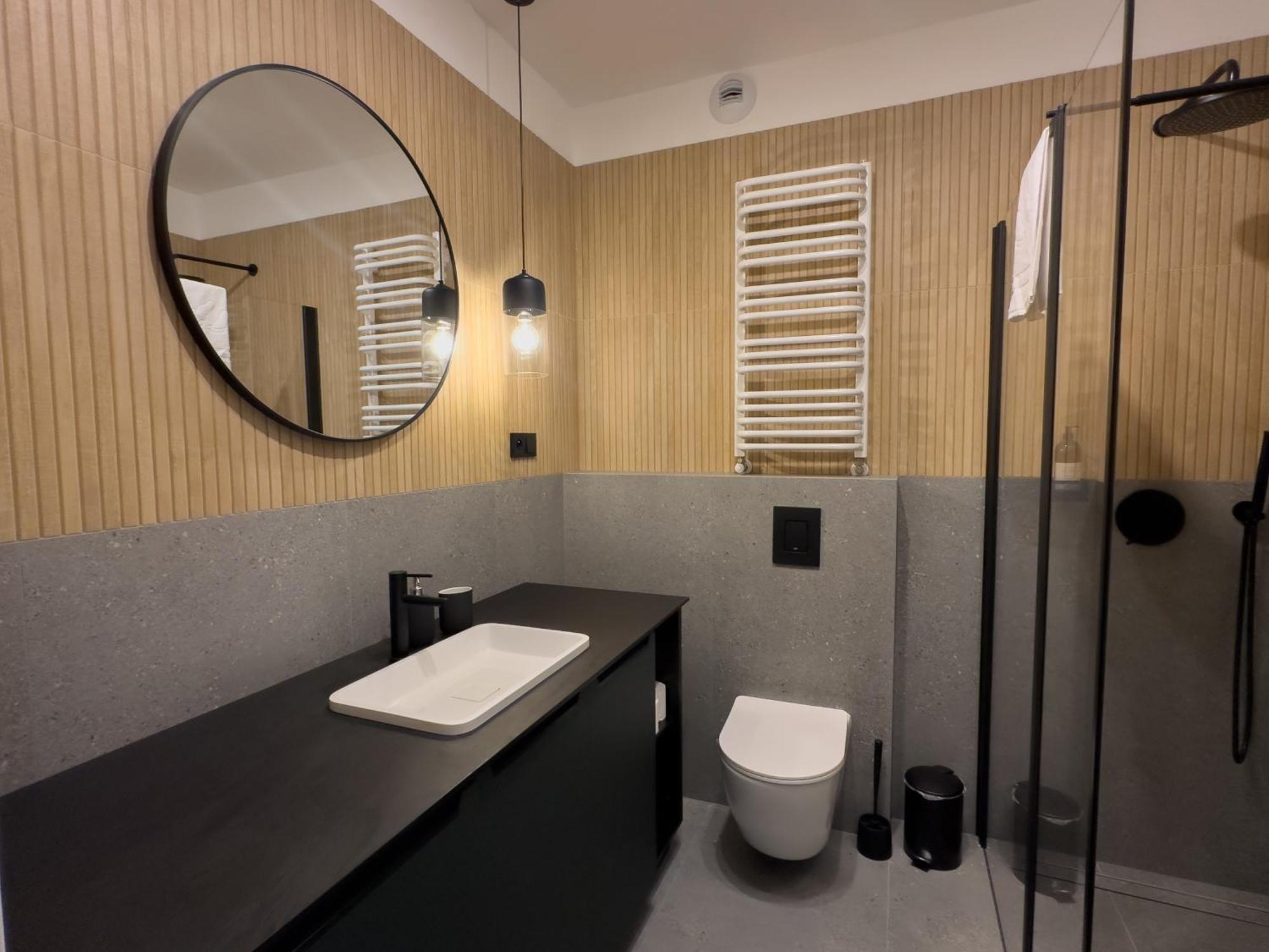 Apartment Urban Global Skyline, 25th Floor No 19, Free Garage, Self Check-in *